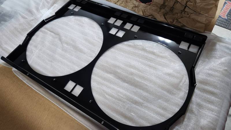 Butler Performance - 1970 to 1981 Pontiac Trans Am/Firebird 2nd Gen F-Body Shroud Kit for Cold Case GPF18 with 14 inch fans